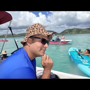 Meet your Posher, Mark